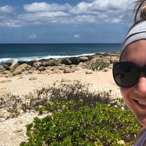 Meet your Posher, Elisha